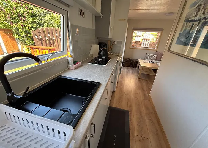 Nyaraló Holenderski Lilla